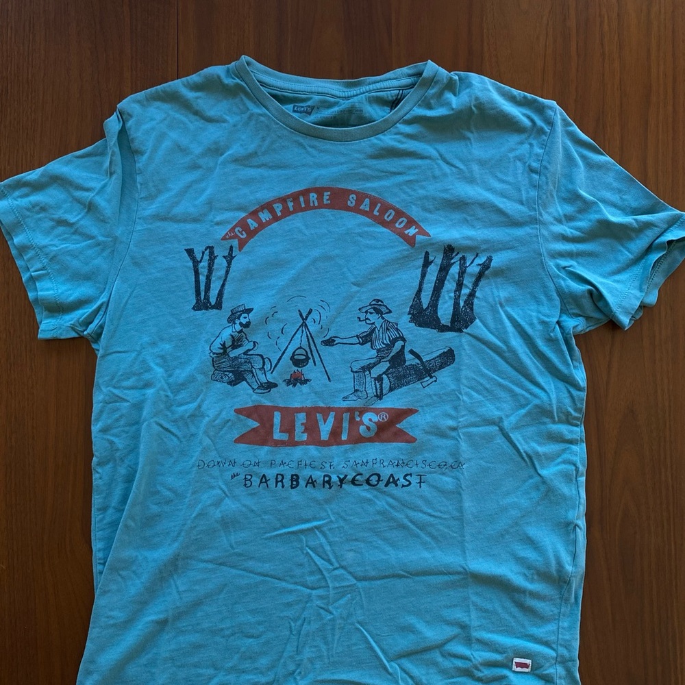 Levis T-Shirt “ Campfire Saloon”